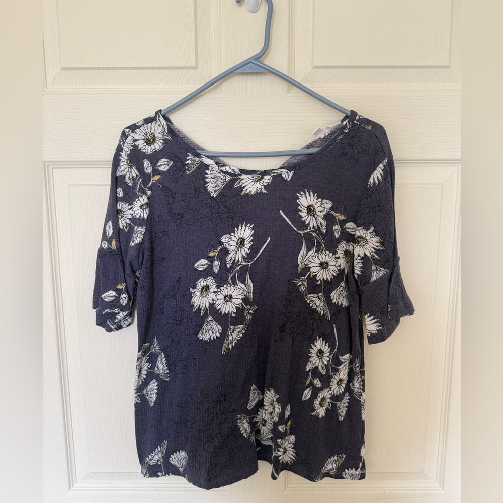 Floral Scoop Neck Women's Top in Navy